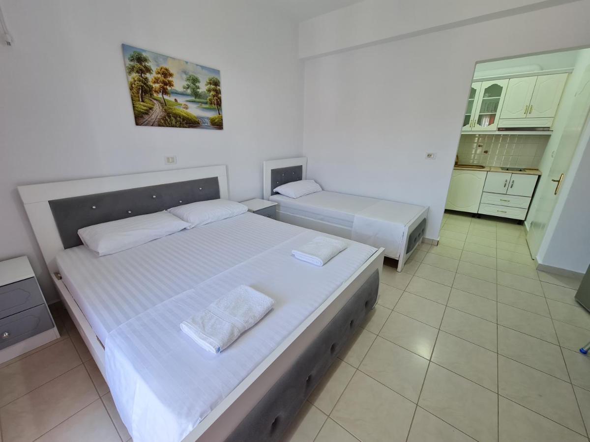 Summer Time Hotel Ksamil Exterior photo