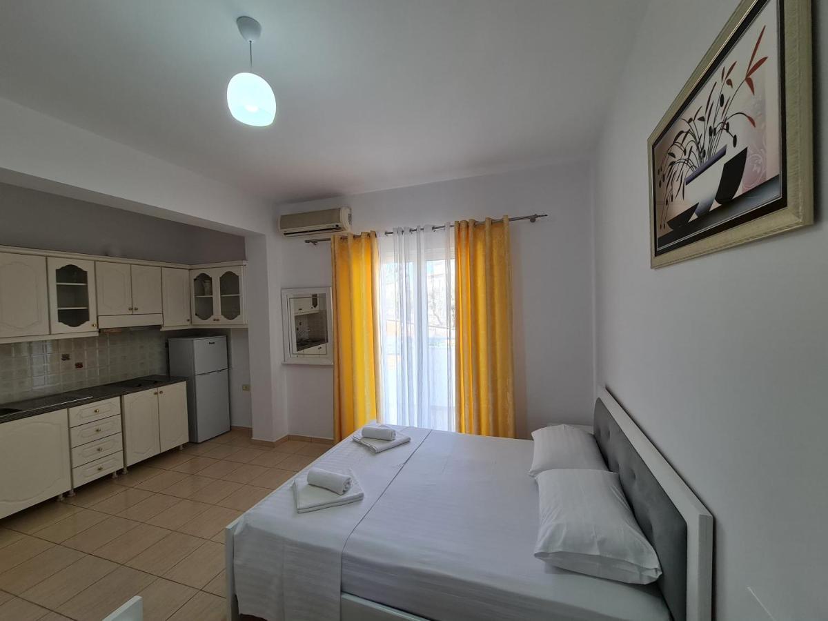 Summer Time Hotel Ksamil Exterior photo