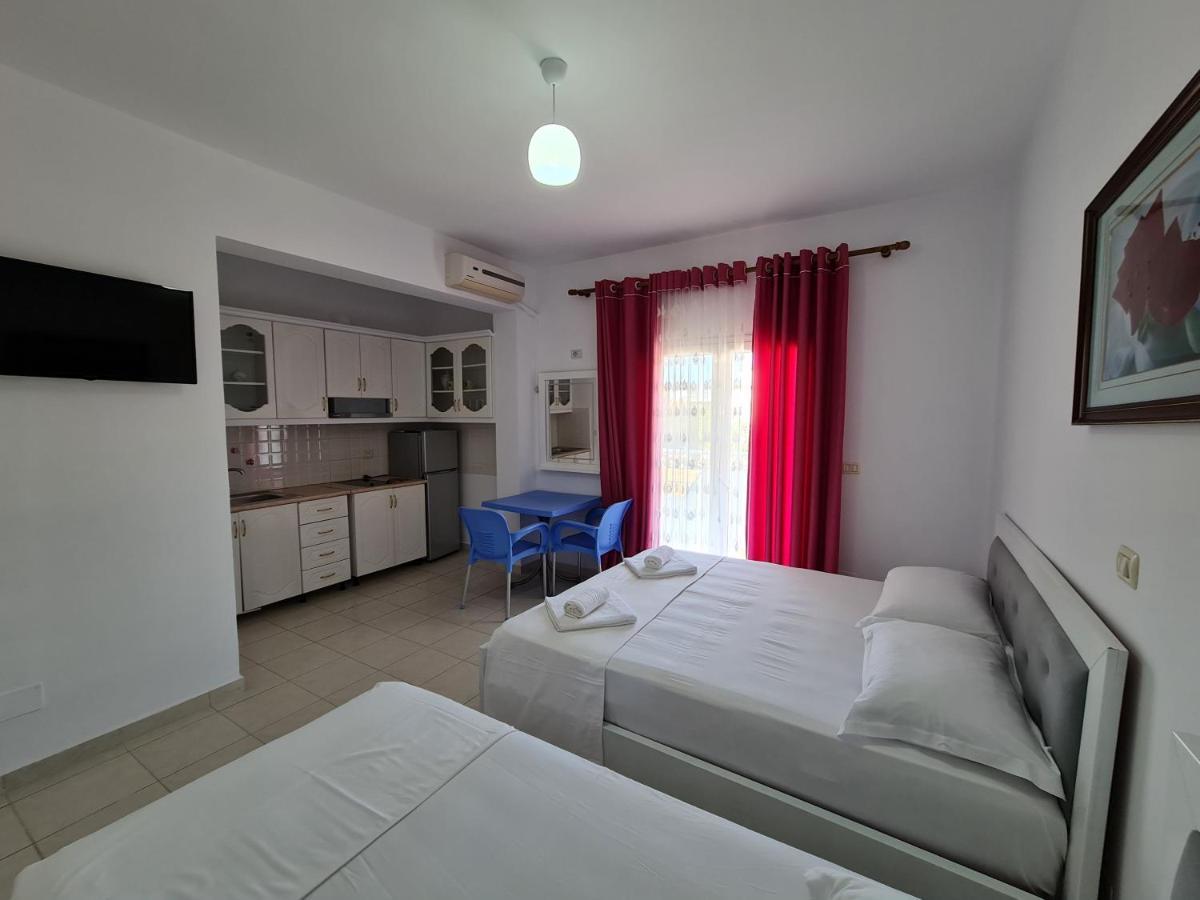 Summer Time Hotel Ksamil Exterior photo