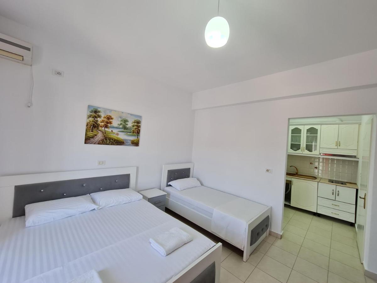 Summer Time Hotel Ksamil Exterior photo