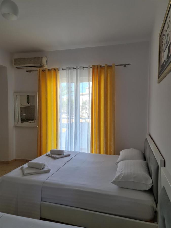 Summer Time Hotel Ksamil Exterior photo