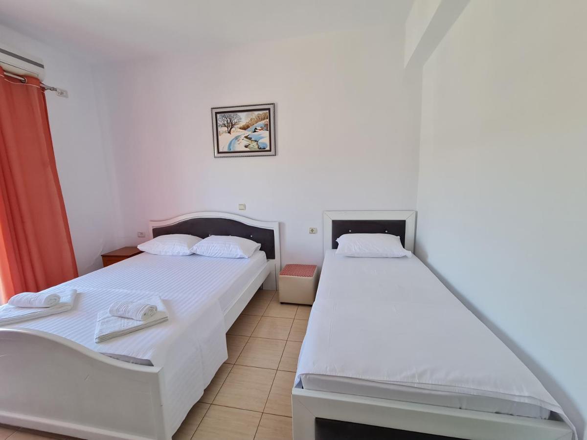 Summer Time Hotel Ksamil Exterior photo